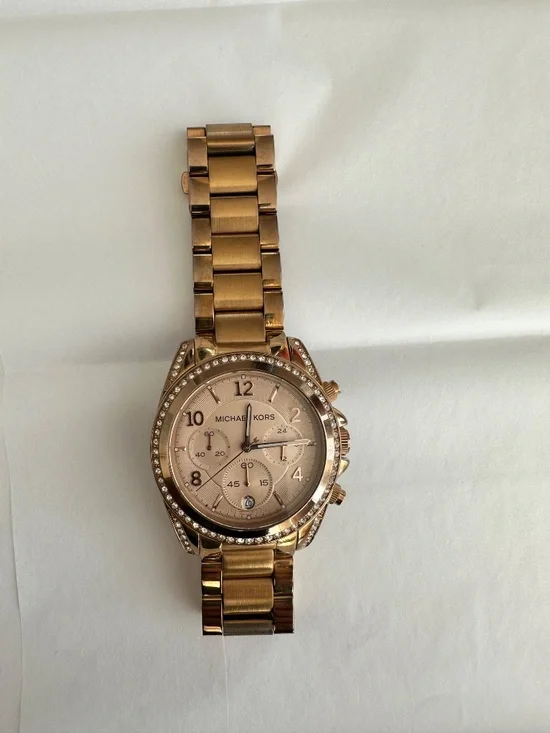 Michael Kors MK5263 Blair Rose Gold-Tone Woman's Watch - Picture 4 of 4